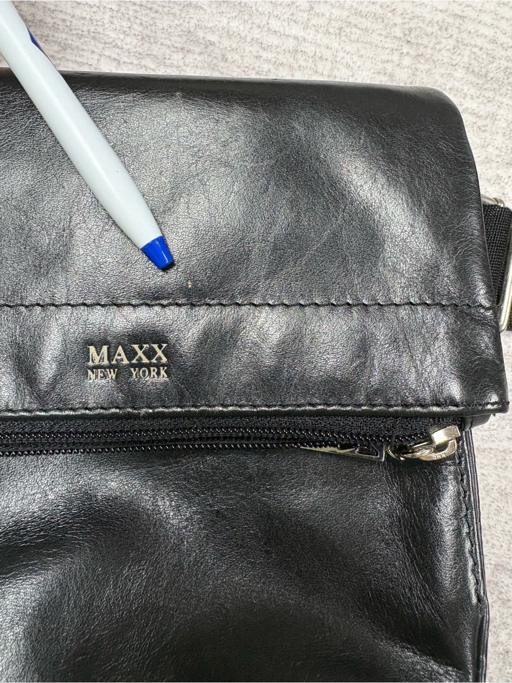 Maxx New York Black Convertible Bag Fannie Pack - Picture 14 of 14